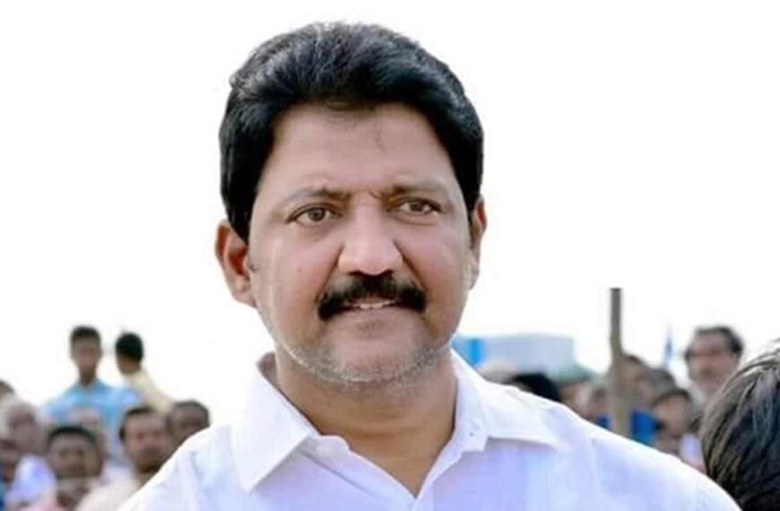 మాజీ ఎమ్మెల్యే వల్లభనేని వంశీ అరెస్ట్..…