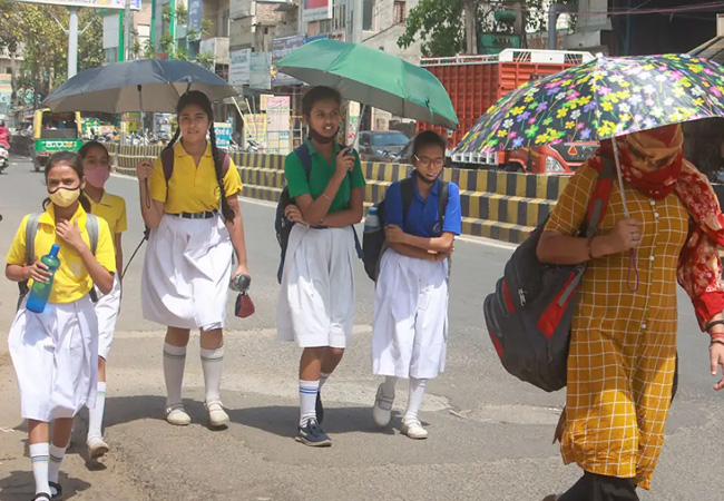 తెలంగాణలో ఎండల తీవ్రత – ఒంటిపూట…