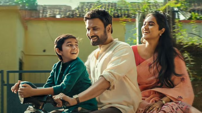 ‘అనగనగా’ పాఠాలు నేర్పే కథ.. మే 8న ఓటీటీలోకి..!!