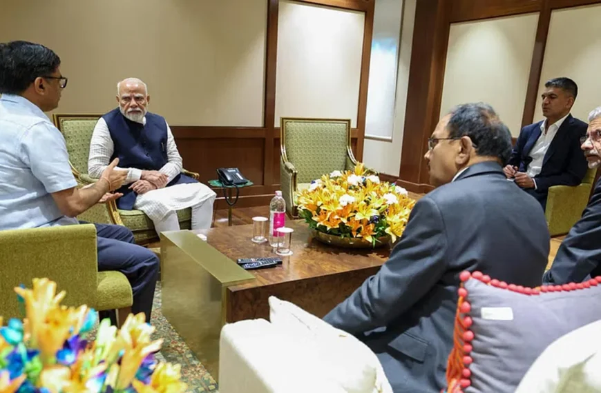 Pahalgam Terror Attack : ప్రధాని సౌదీ టూర్ మధ్యలో రద్దు.. ఎయిర్‌పోర్ట్‌లోనే అత్యవసర సమీక్ష…!!