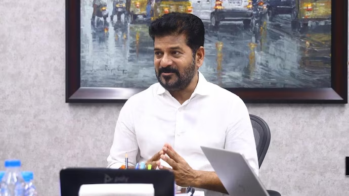 రాజీవ్ యువ వికాసం లోన్‌ పథకంలో సిబిల్ స్కోర్ కీలకం…??